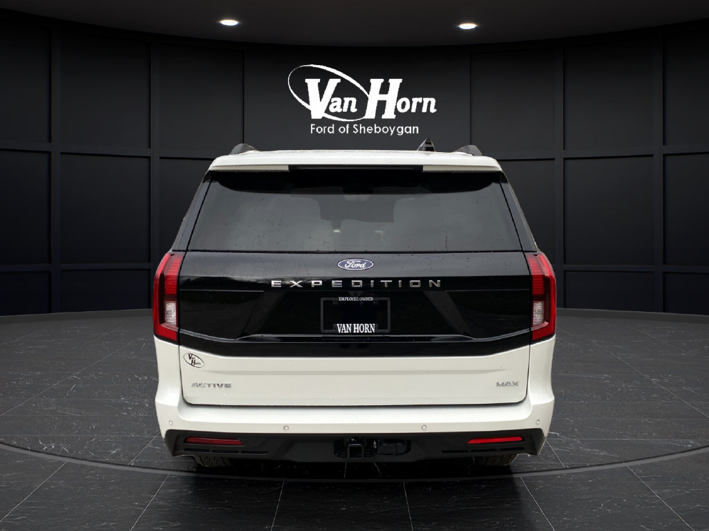 Used 2026 Ford Expedition Max Active AWD/4WD image 4