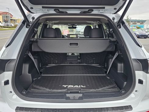 New 2026 Mitsubishi Outlander Trail Edition image 11