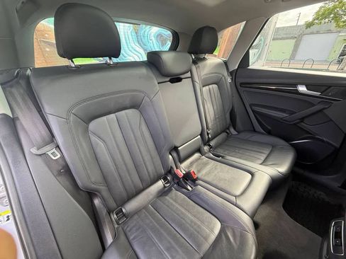 Used 2019 Audi Q5 2.0T Premium Plus AWD/4WD image 28