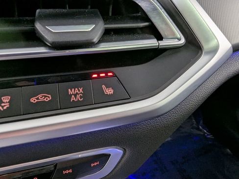 Used 2022 BMW X5 xDrive45e w/ Executive Package image 23