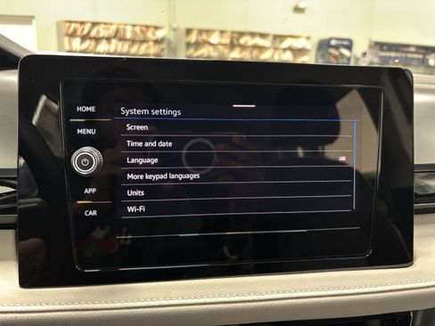 New 2025 Volkswagen Taos S image 21