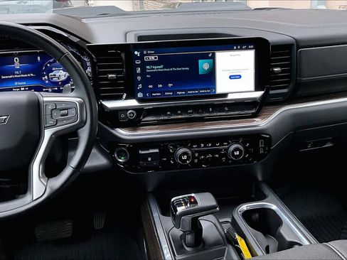 Used 2024 Chevrolet Silverado 1500 LT Trail Boss w/ Protection Package image 7