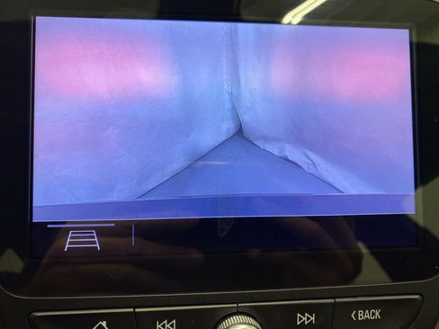 Used 2019 Chevrolet Malibu Premier image 18