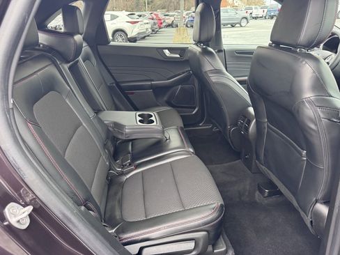 Used 2019 Ford Escape SE image 20