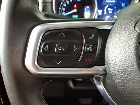 Used 2021 Jeep Wrangler Unlimited Sahara w/ Safety Group AWD/4WD image 20