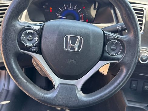 Used 2013 Honda Civic LX image 9