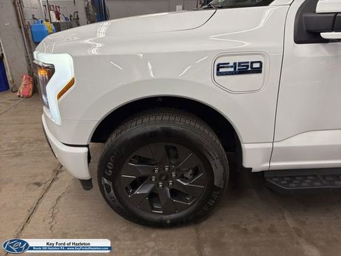 New 2025 Ford F150 Lightning Lariat image 51