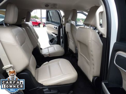 Certified 2022 Ford Explorer XLT w/ Equipment Group 202A RWD image 36