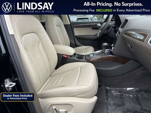 Used 2017 Audi Q5 2.0T Premium Plus w/ Technology Package AWD/4WD image 12