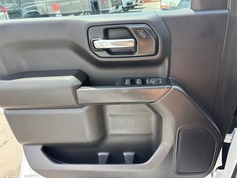 Used 2024 Chevrolet Silverado 1500 Custom w/ Turbomax Blackout Package RWD image 23