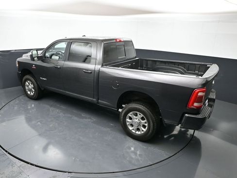 Used 2024 RAM 2500 Laramie AWD/4WD image 38