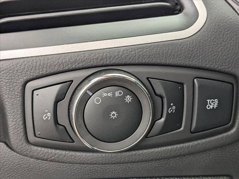 New 2024 Ford Edge SE image 13