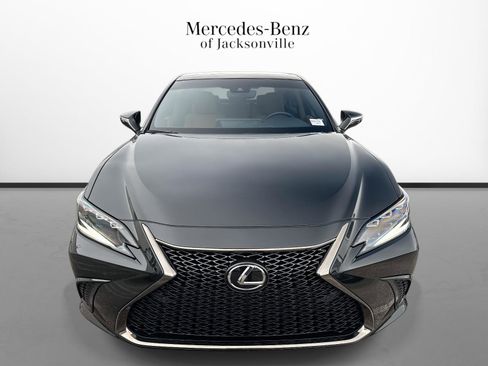 Used 2025 Lexus ES 350 w/ Premium Package FWD image 8