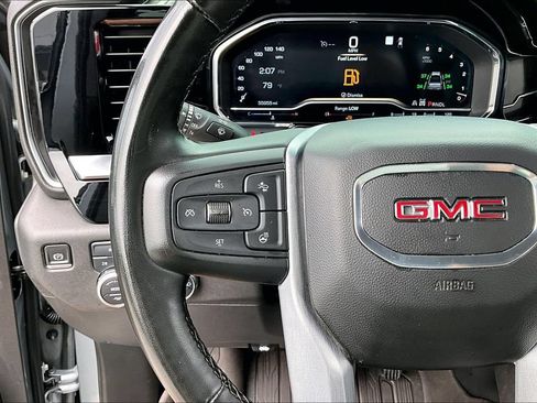 Used 2023 GMC Sierra 1500 SLT AWD/4WD image 13