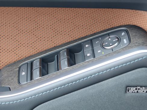 Used 2026 Lexus GX 550 w/ Accessory Package (2T) AWD/4WD image 13