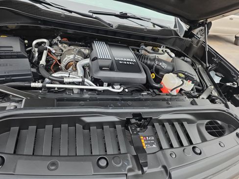 Used 2025 Chevrolet Silverado 1500 Custom Trail Boss w/ Midnight Edition image 32