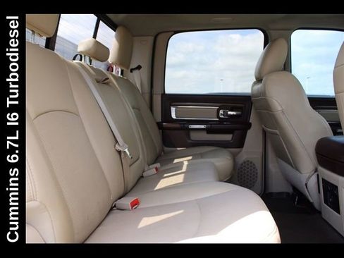 Used 2017 RAM 2500 Laramie w/ Convenience Group AWD/4WD image 20