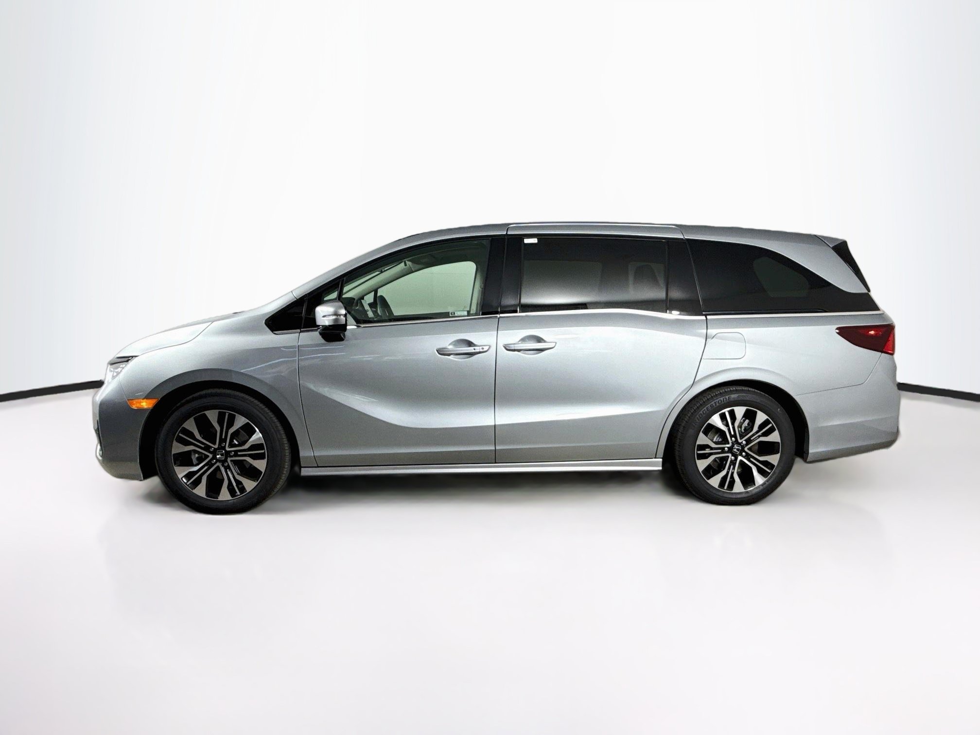 New 2026 Honda Odyssey Elite image 7