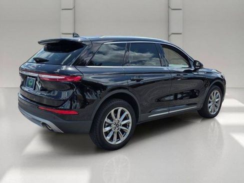 Used 2021 Lincoln Corsair FWD w/ Premium Package image 5