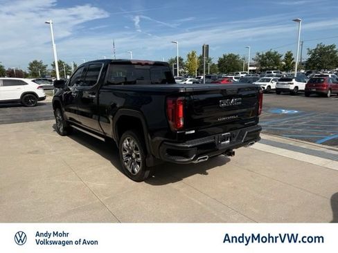 Used 2023 GMC Sierra 1500 Denali w/ Denali Reserve Package AWD/4WD image 4