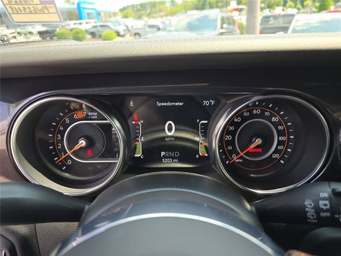 Used 2023 Jeep Wrangler Unlimited Rubicon 392 AWD/4WD image 32