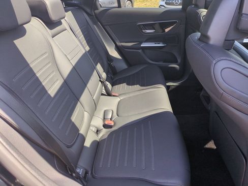 Certified 2026 Mercedes-Benz GLC 300 4MATIC image 32