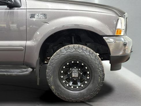 Used 2004 Ford F250 XL image 34