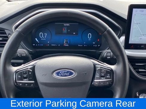 Used 2023 Ford Escape Platinum AWD/4WD image 9