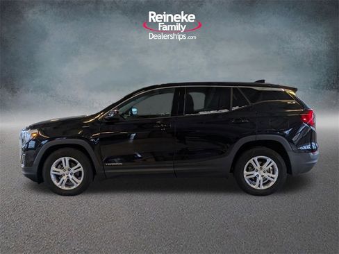 Used 2020 GMC Terrain SLE image 9