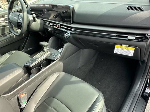 New 2026 Kia Sportage SX AWD/4WD image 27