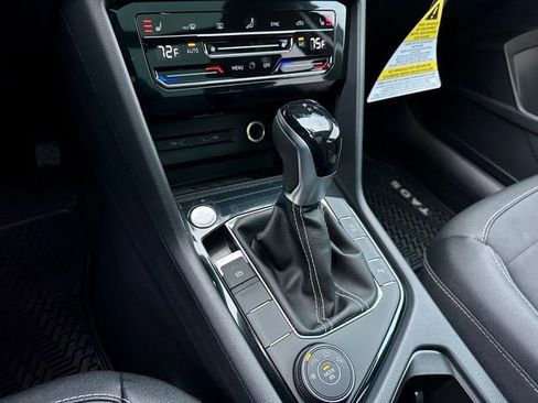 New 2026 Volkswagen Taos SE AWD/4WD image 27