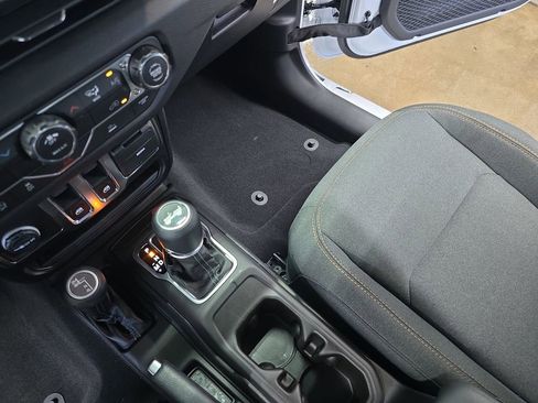 New 2026 Jeep Wrangler Sport AWD/4WD image 25