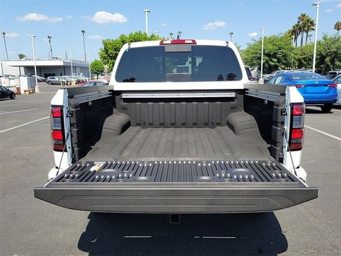 New 2025 Nissan Frontier PRO-4X w/ Pro Premium Package AWD/4WD image 17