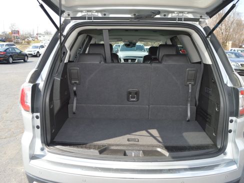 Used 2017 GMC Acadia Limited SLT AWD/4WD image 6