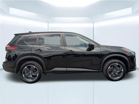 Used 2024 Nissan Rogue SV FWD image 7