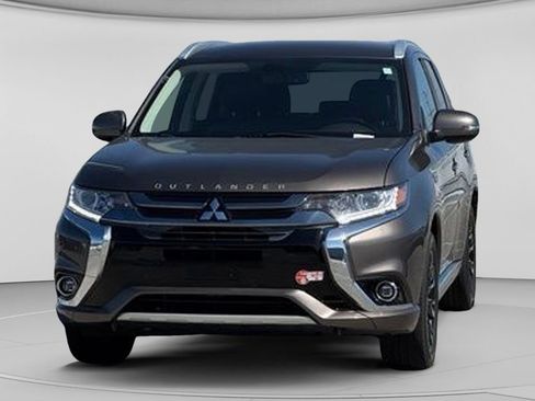 Used 2018 Mitsubishi Outlander SEL AWD/4WD image 5