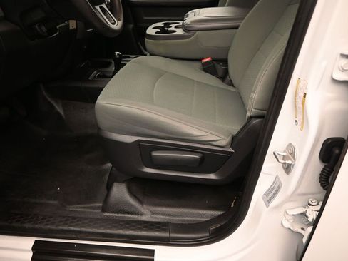 Used 2016 RAM 2500 Tradesman w/ Popular Equipment Group image 24