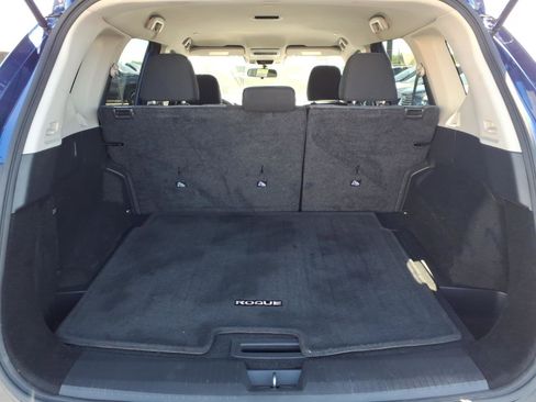 Used 2023 Nissan Rogue SV FWD image 28