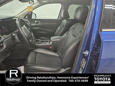 Used 2021 Kia Sorento SX image 11