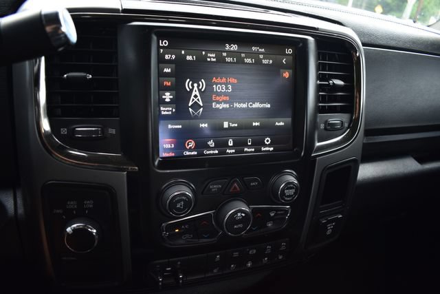 Used 2018 RAM 2500 Laramie w/ Sport Appearance Group AWD/4WD image 13