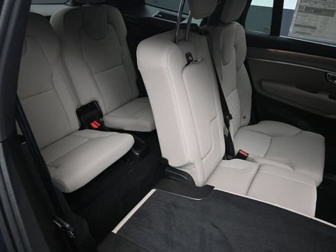 New 2026 Volvo XC90 T8 Plus w/ Protection Package Premier AWD/4WD image 28