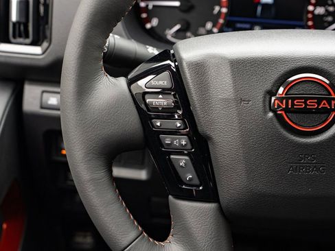 New 2026 Nissan Frontier PRO-4X w/ Tow Package AWD/4WD image 13