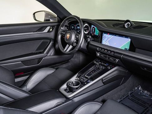 Used 2020 Porsche 911 Carrera S RWD image 14