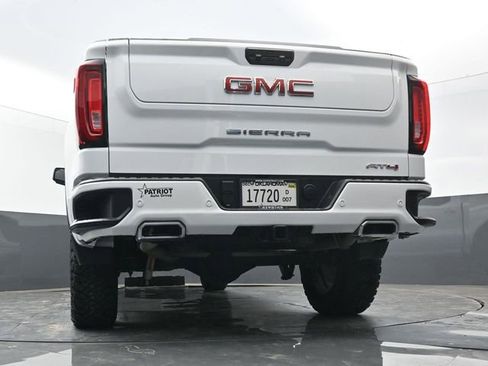 Used 2025 GMC Sierra 1500 AT4 w/ AT4 Premium Package AWD/4WD image 44