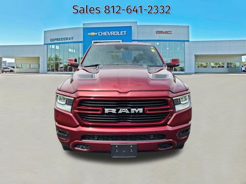 Used 2023 RAM 1500 Laramie AWD/4WD image 2