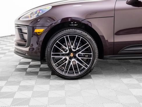 New 2026 Porsche Macan image 33