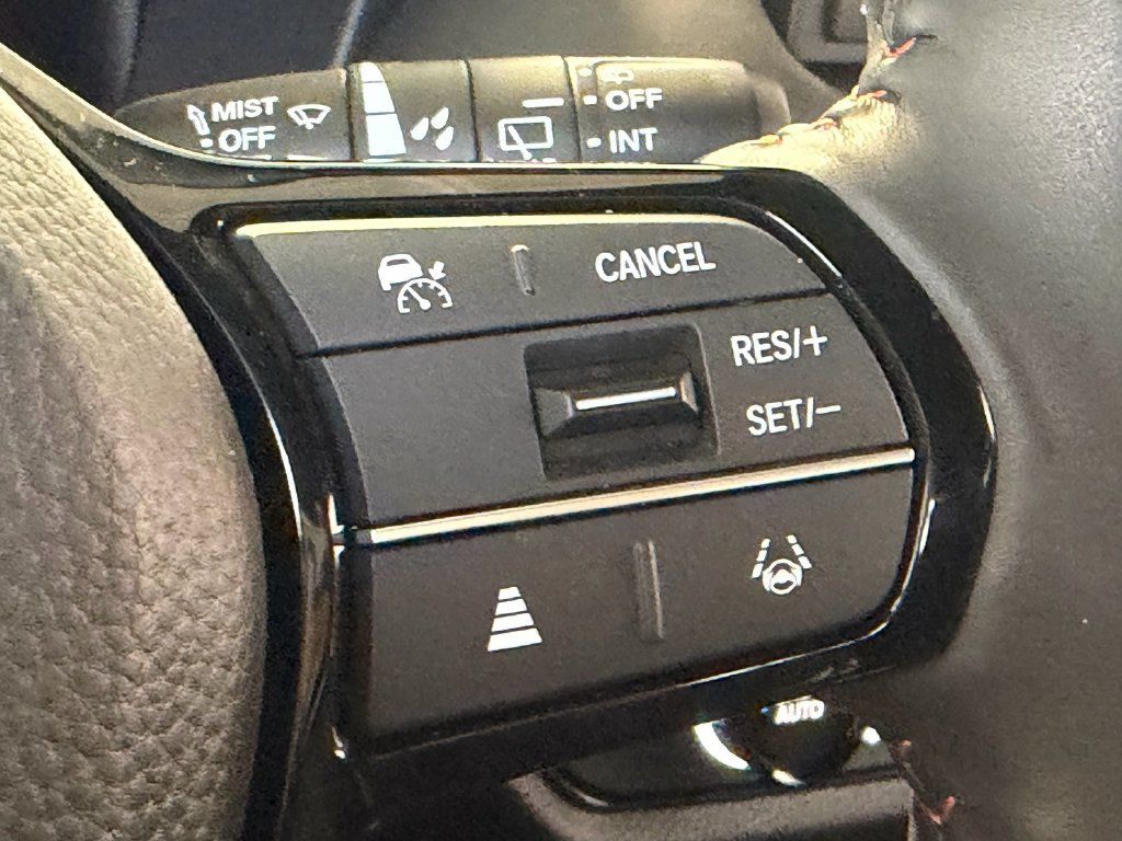 Used 2024 Honda HR-V Sport image 27