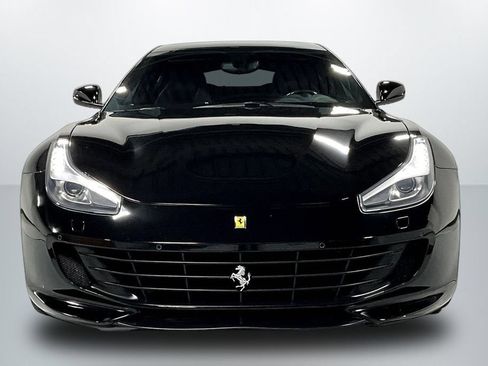 Used 2018 Ferrari GTC4Lusso AWD/4WD image 2