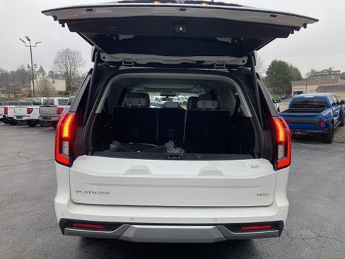 Used 2026 Ford Expedition Max Platinum w/ Platinum Ultimate Package image 7