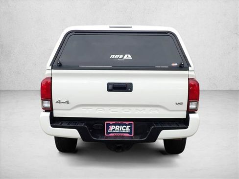 Used 2023 Toyota Tacoma SR AWD/4WD image 3
